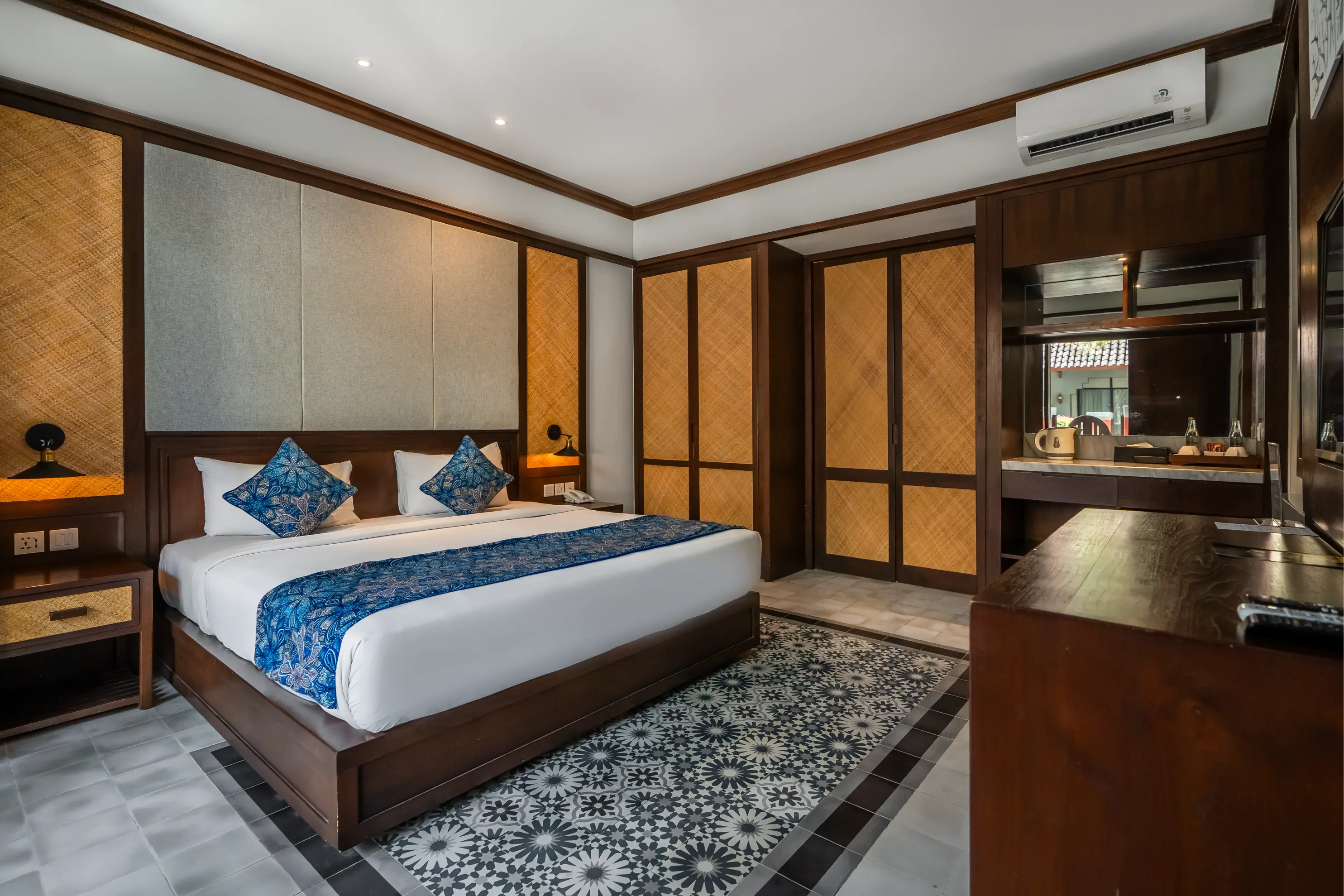 Stay Longer, Save More! Minimum 3 Nights Stay at Lembongan Beach Club & Resort