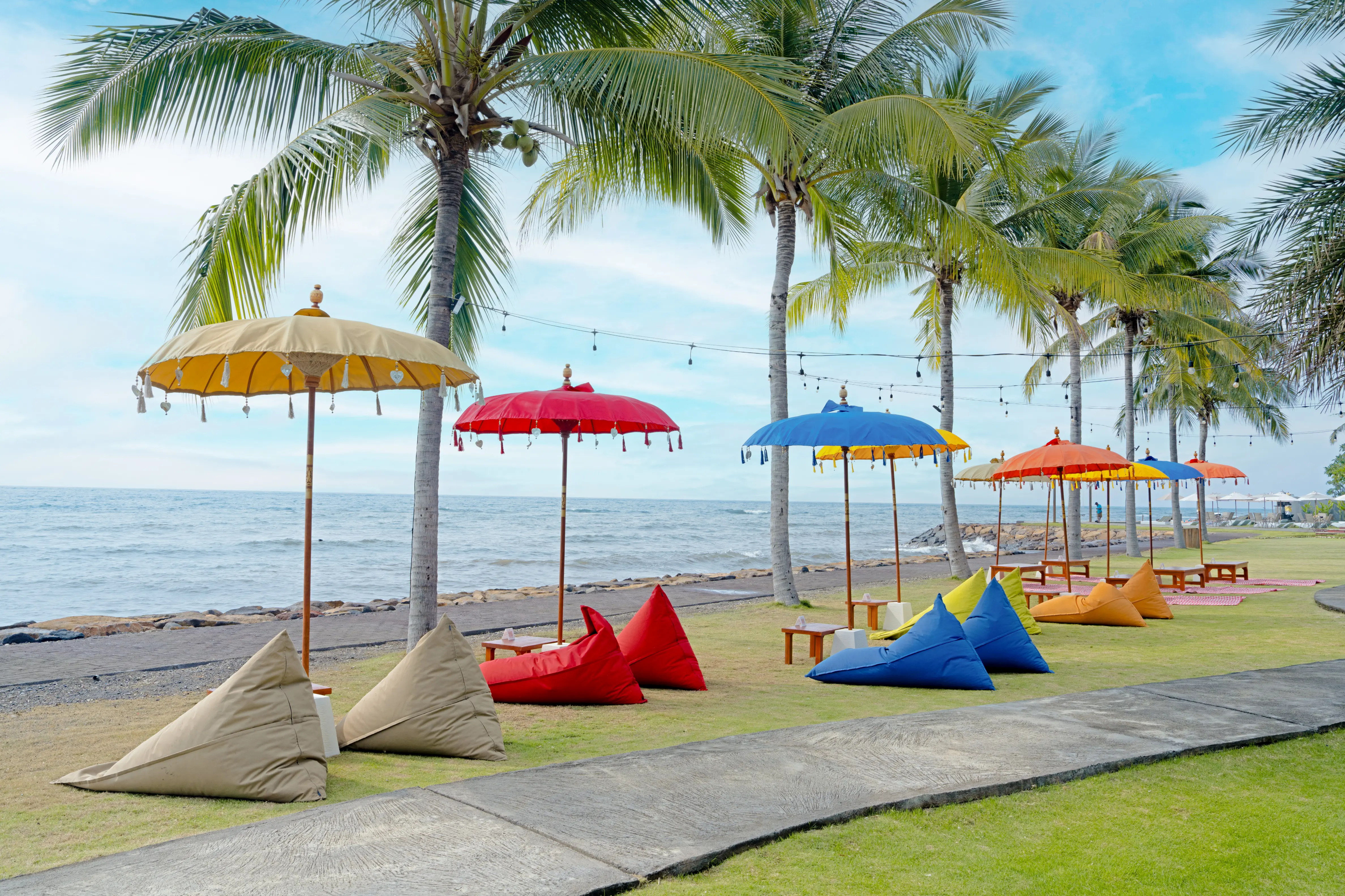ANGKRINGAN NIGHT STREET FEAST at Lembongan Beach Club & Resort