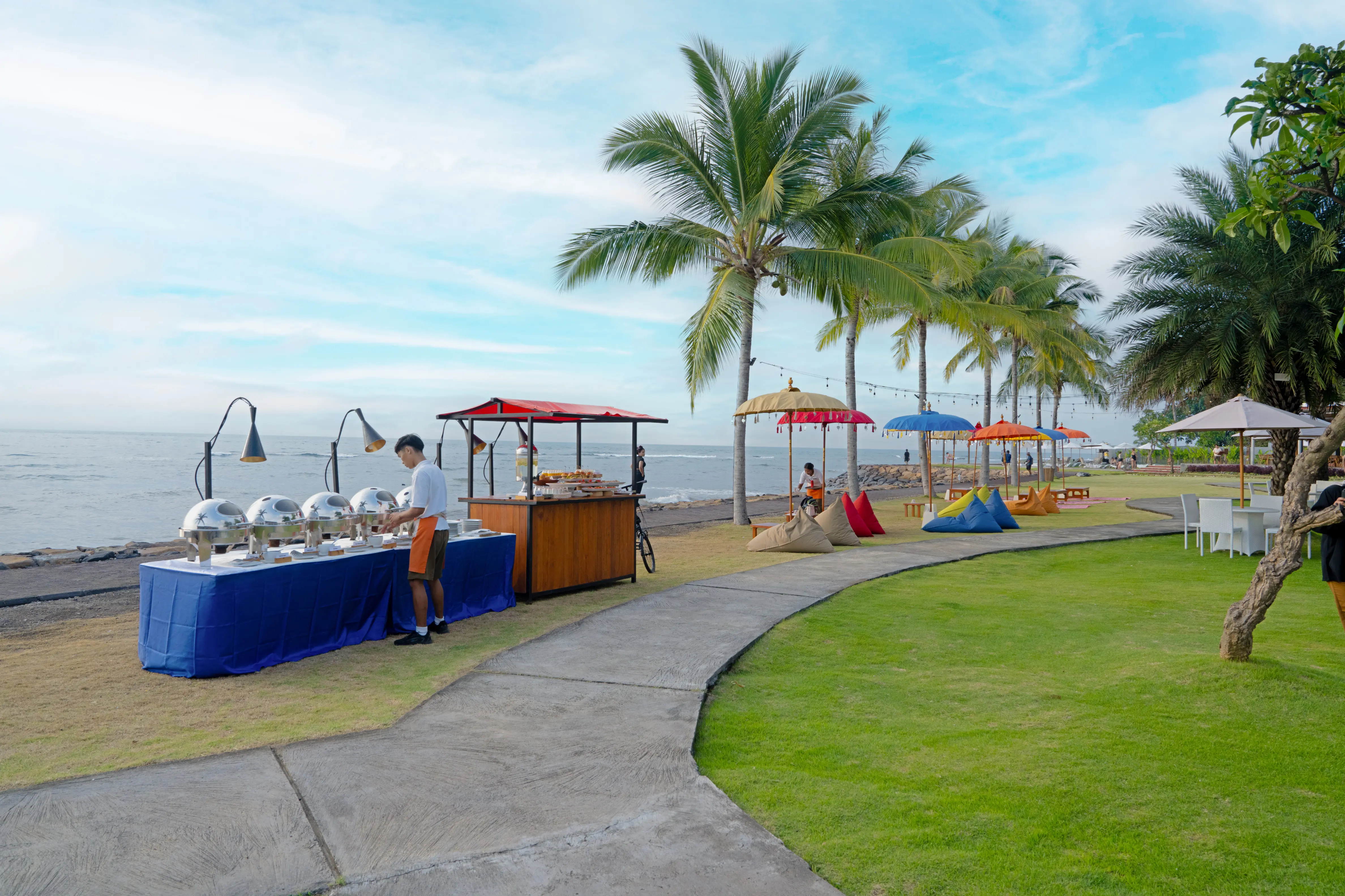 SUNSET BARBEQUE AND CHILL at Lembongan Beach Club & Resort